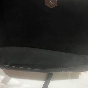 Light weight crossbody purse….